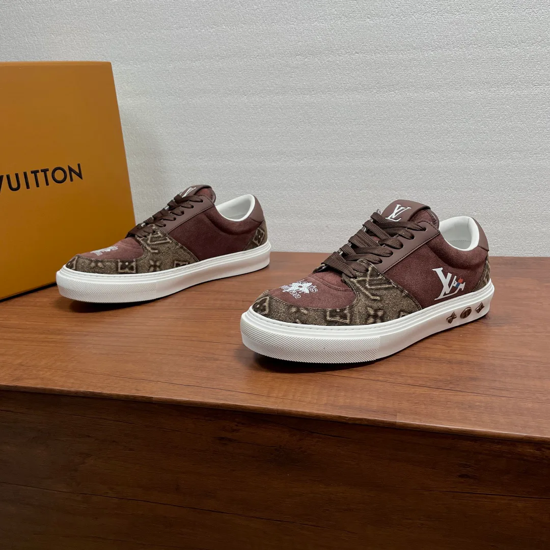 Кроссовки Мужские Louis Vuitton 18675084