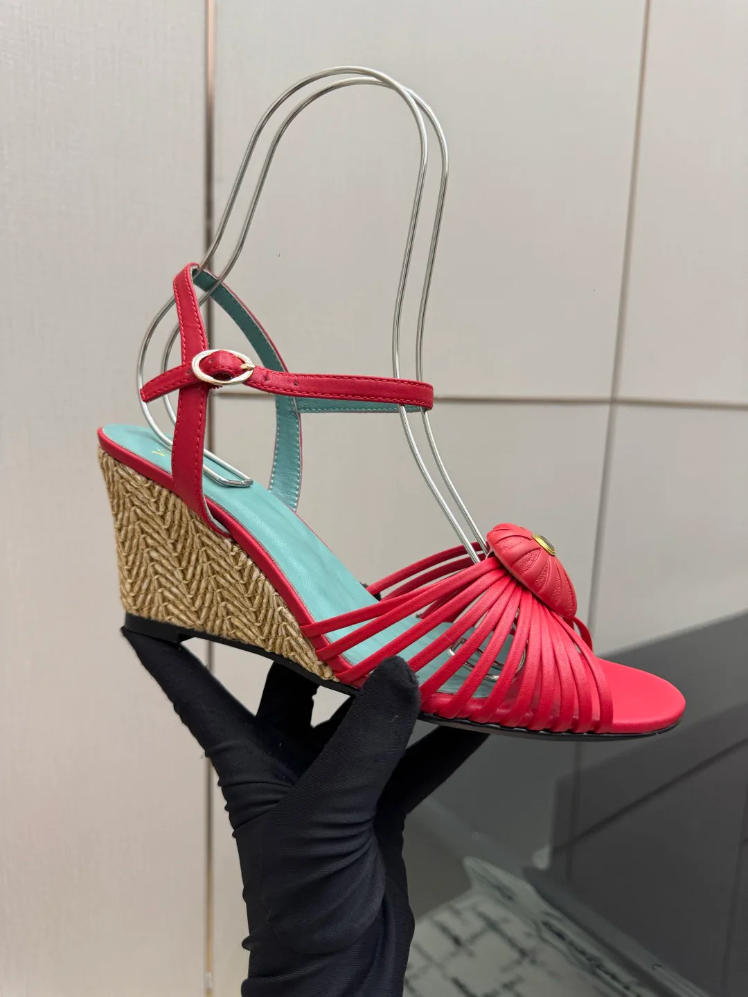 Women's Open-Toe Sandals VALENTINO 18049002