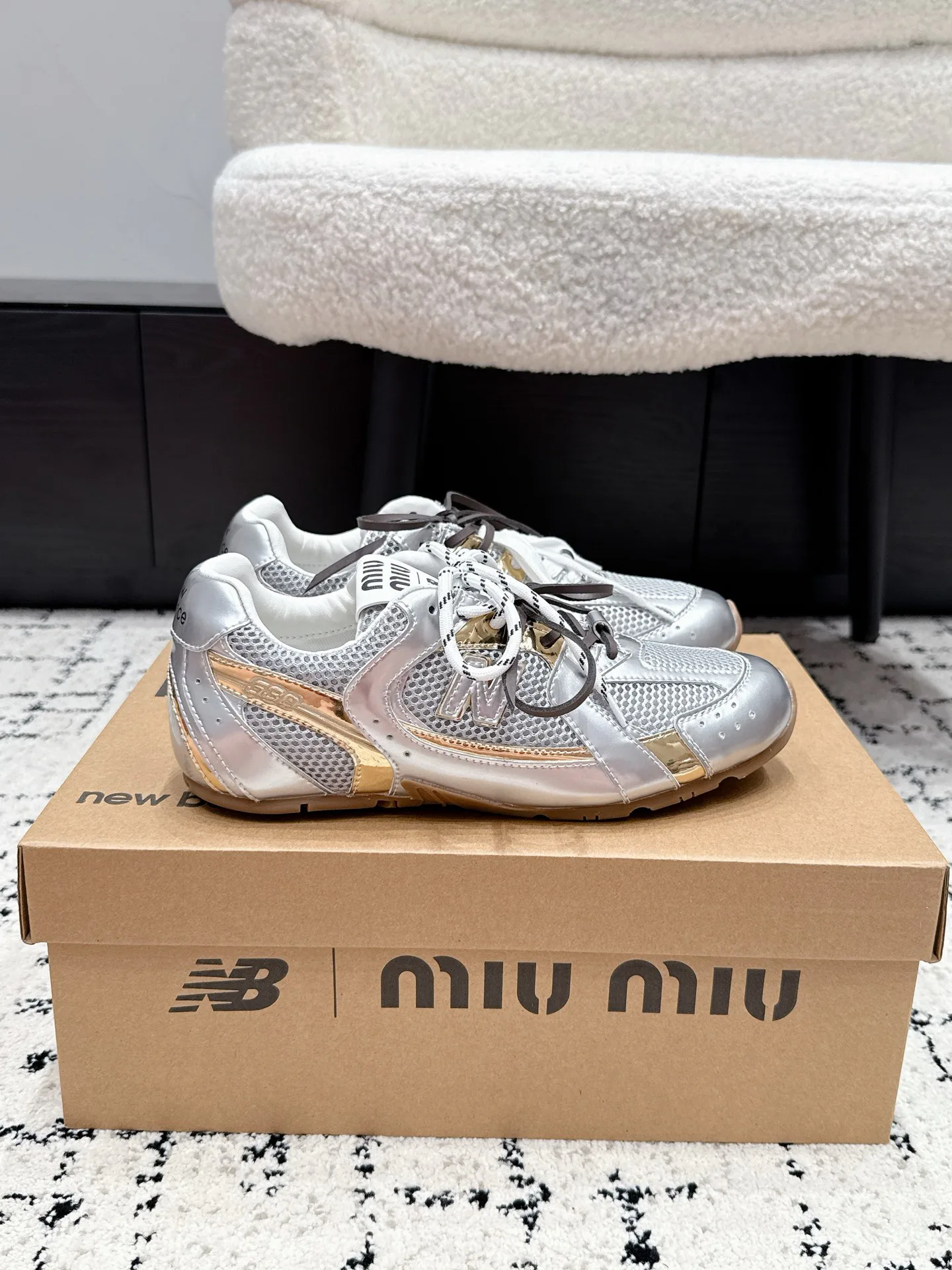 Women's Sneakers MIU MIU 18409606