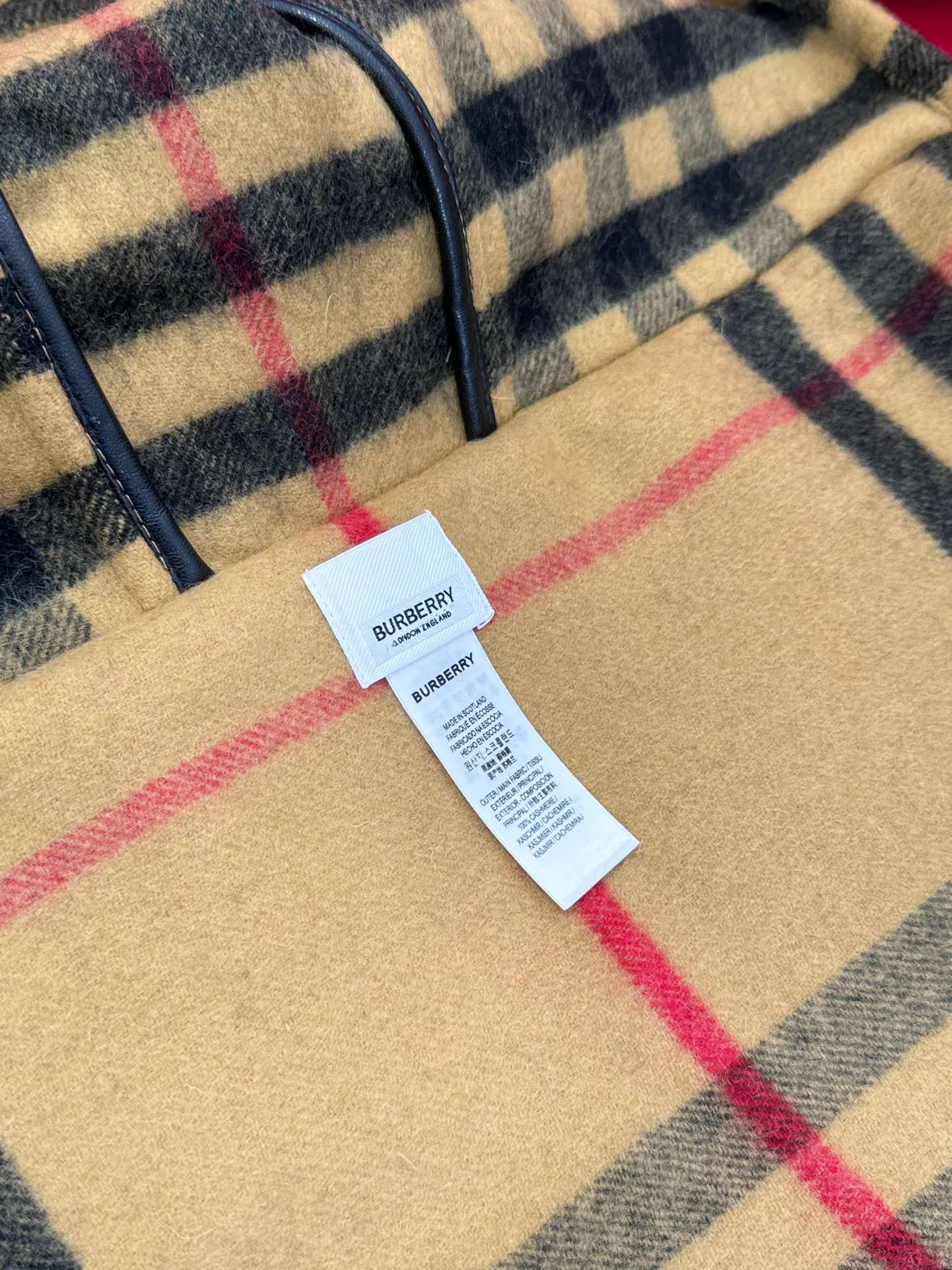 Scarves BURBERRY 18287614