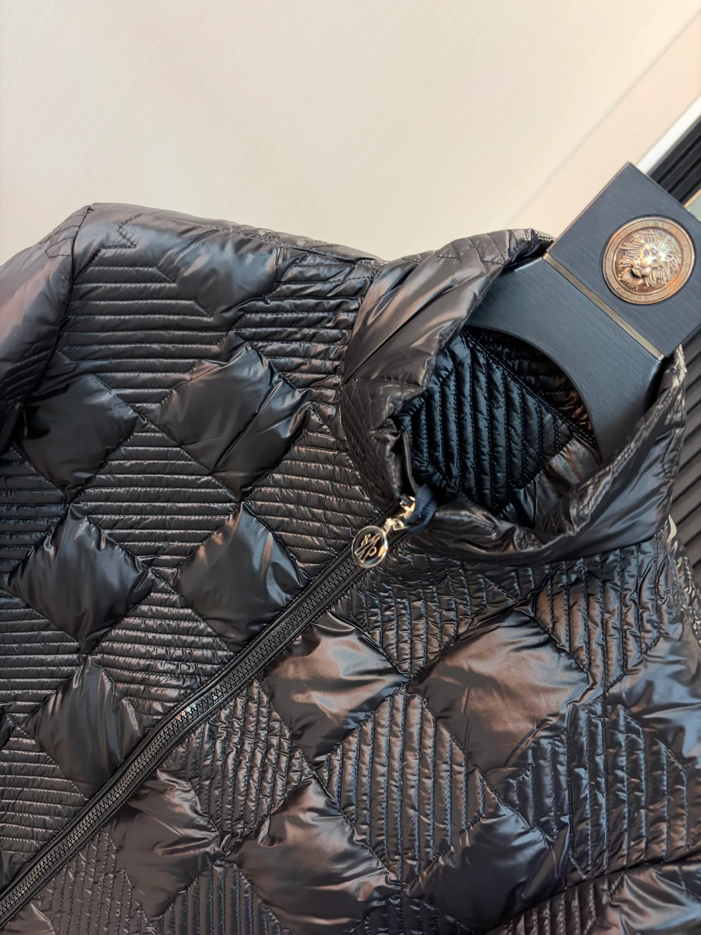 Men's Jackets And Down Jackets MONCLER 18434678