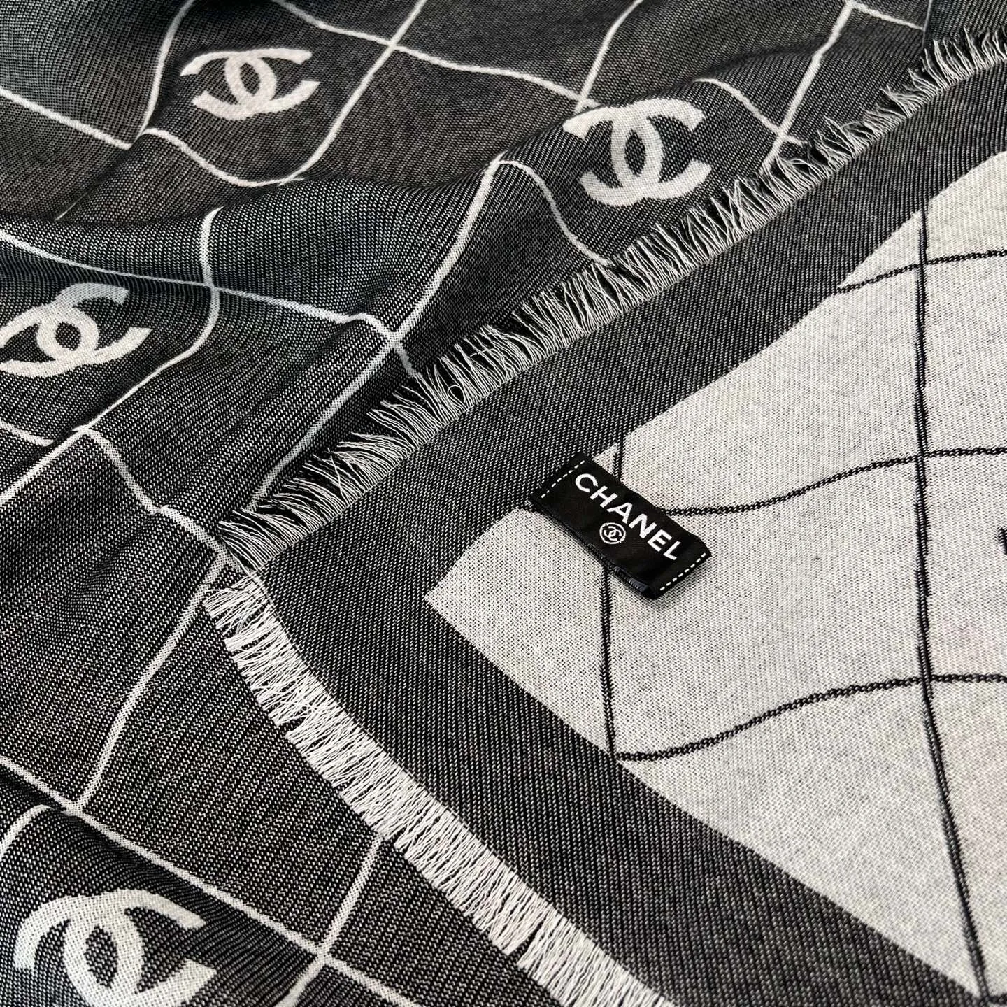 Scarves CHANEL 17913686