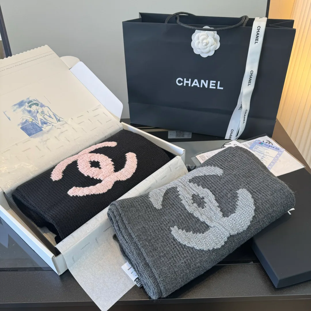 Scarves CHANEL 18003243