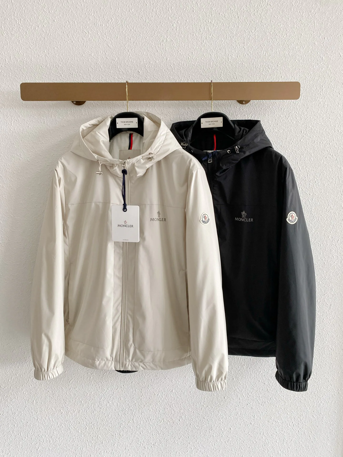 Куртки И Пуховики Мужские Moncler 18596595