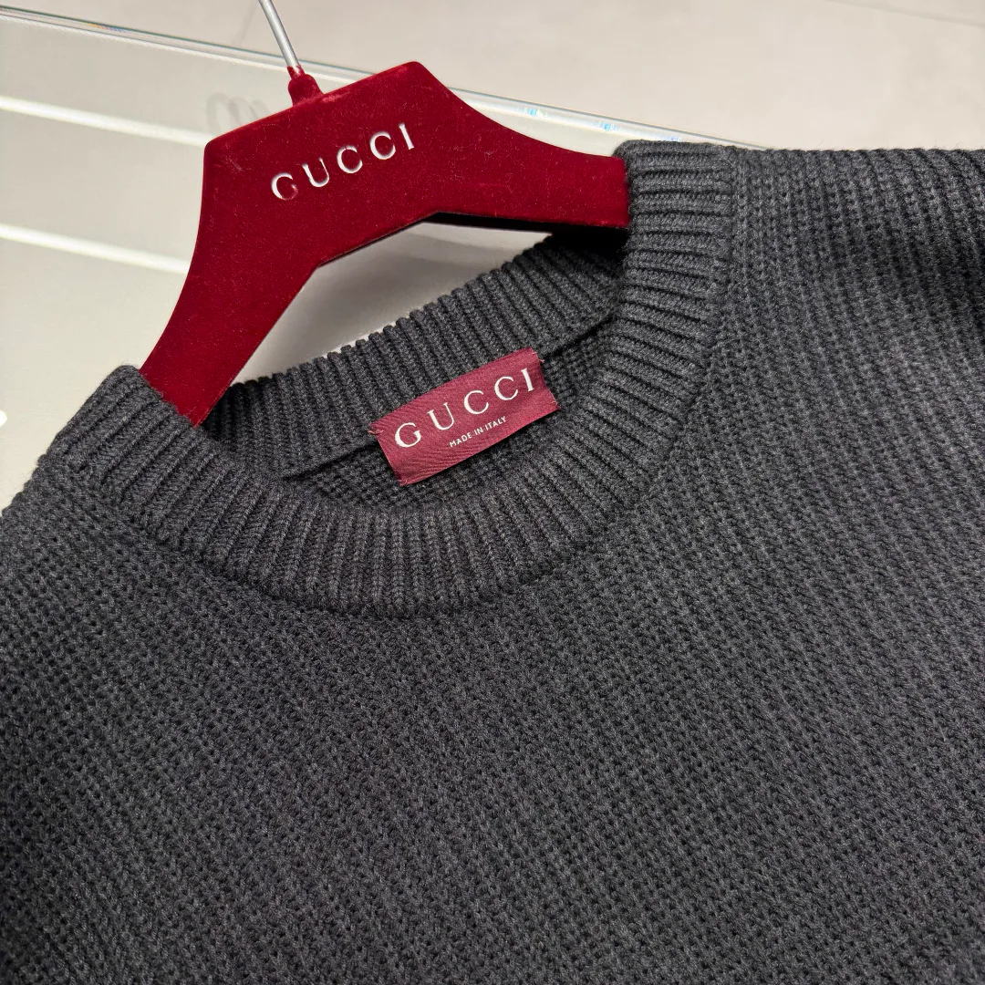 Men's Jumpers And Sweaters GUCCI 18431176
