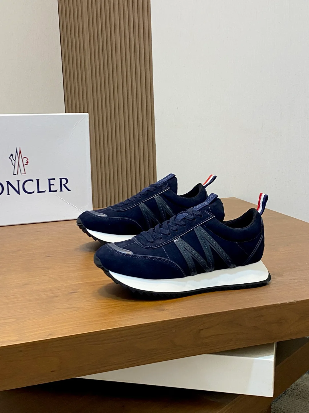 Кроссовки Мужские Moncler 18655554
