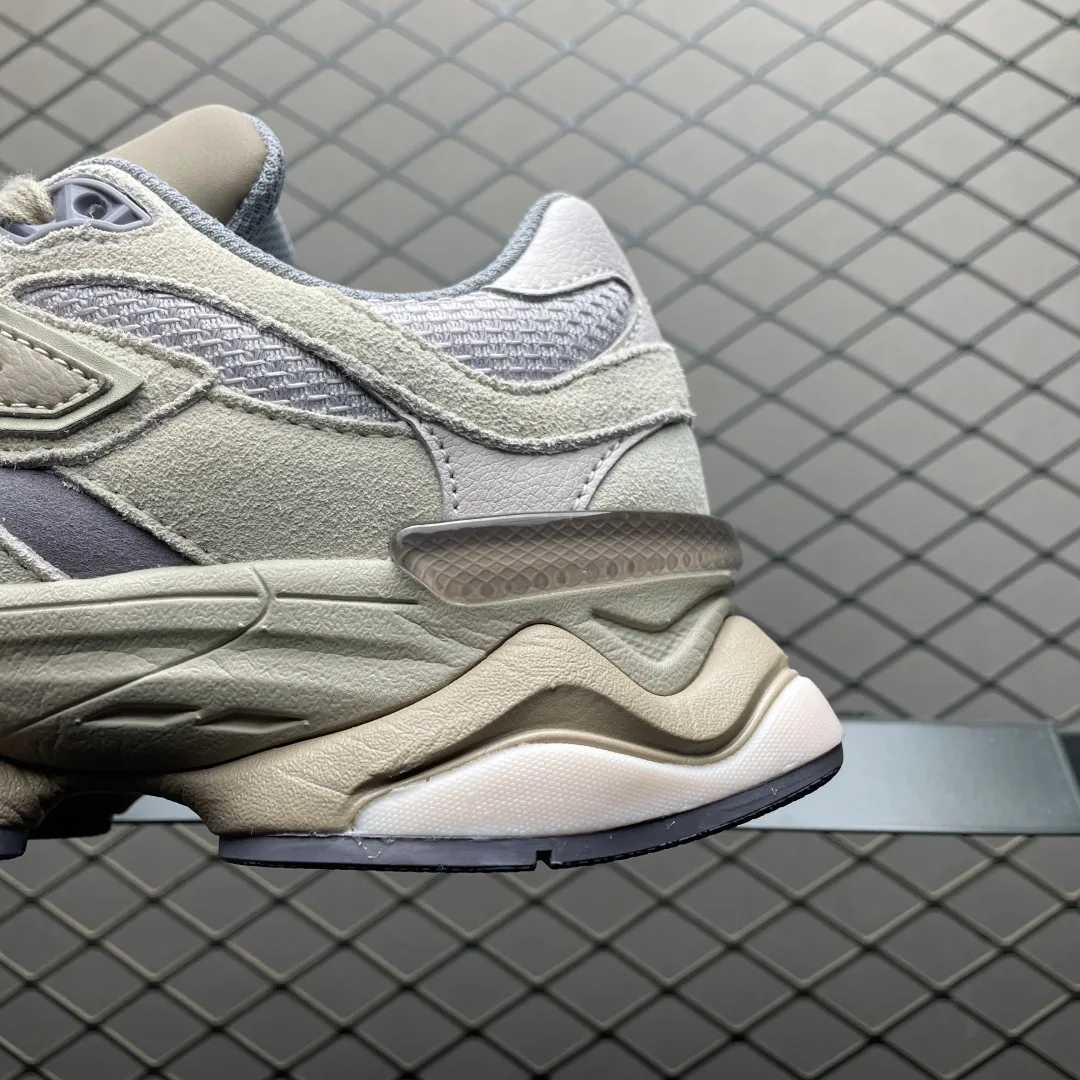 Women's Sneakers NEW BALANCE 18351957