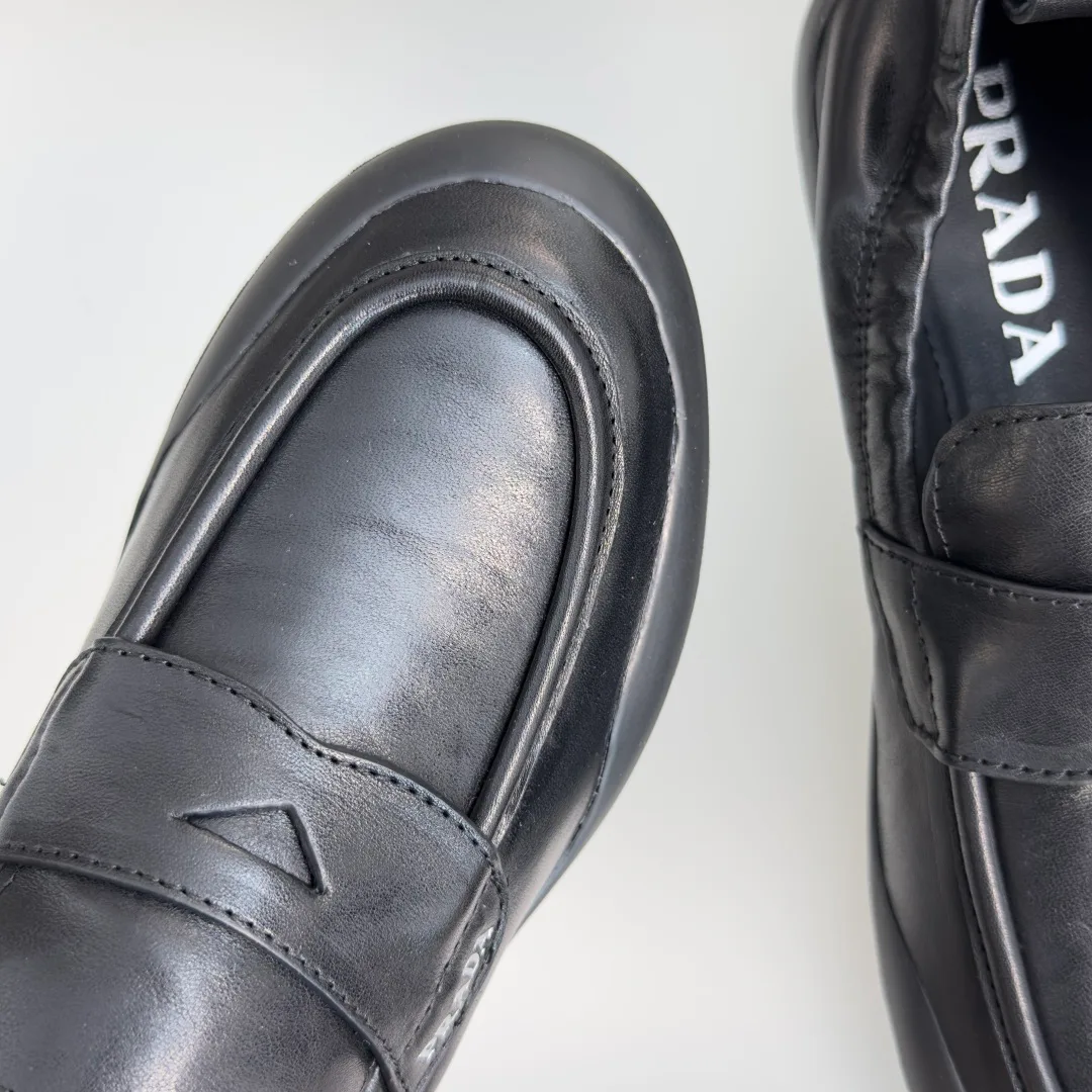 Women's Loafers And Moccasins PRADA 18505126