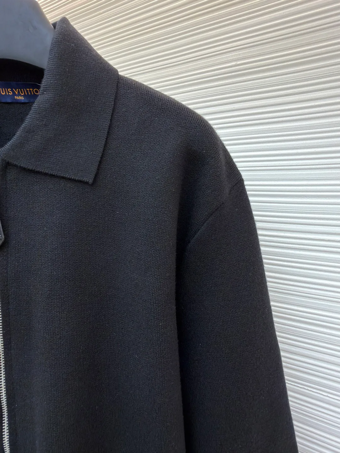 Men's Jackets And Down Jackets LOUIS VUITTON 17527119