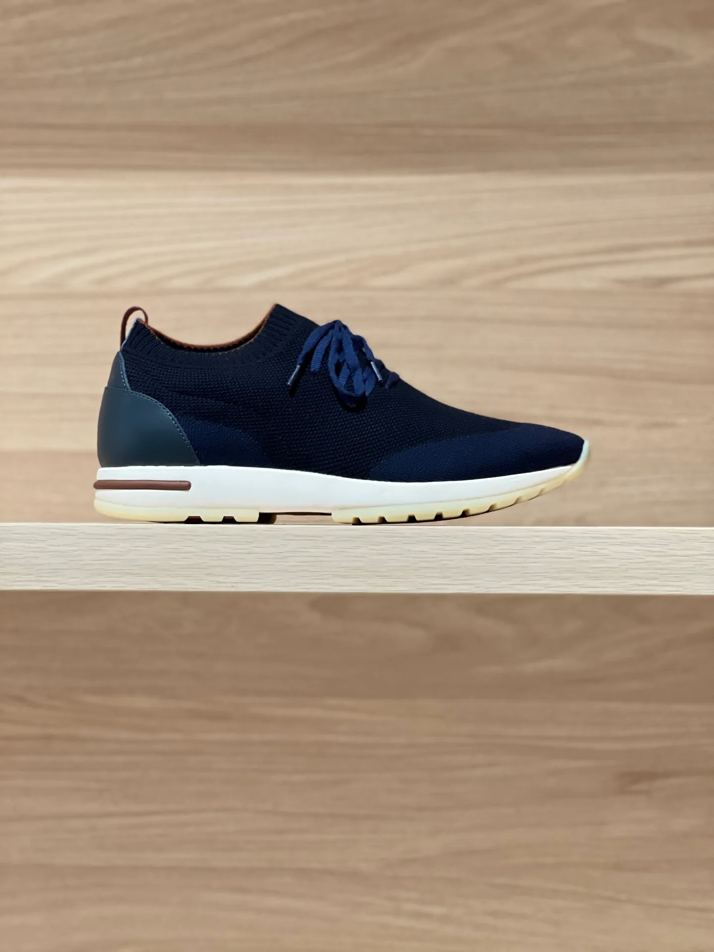 Men's Sneakers LORO PIANA 18194124