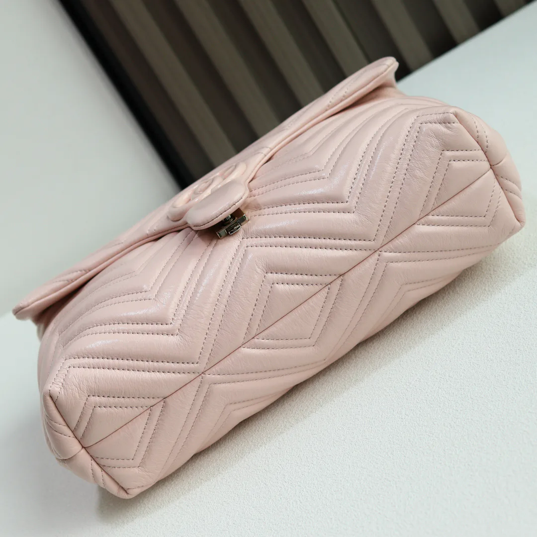 Women's Classic Handbags GUCCI 17947379