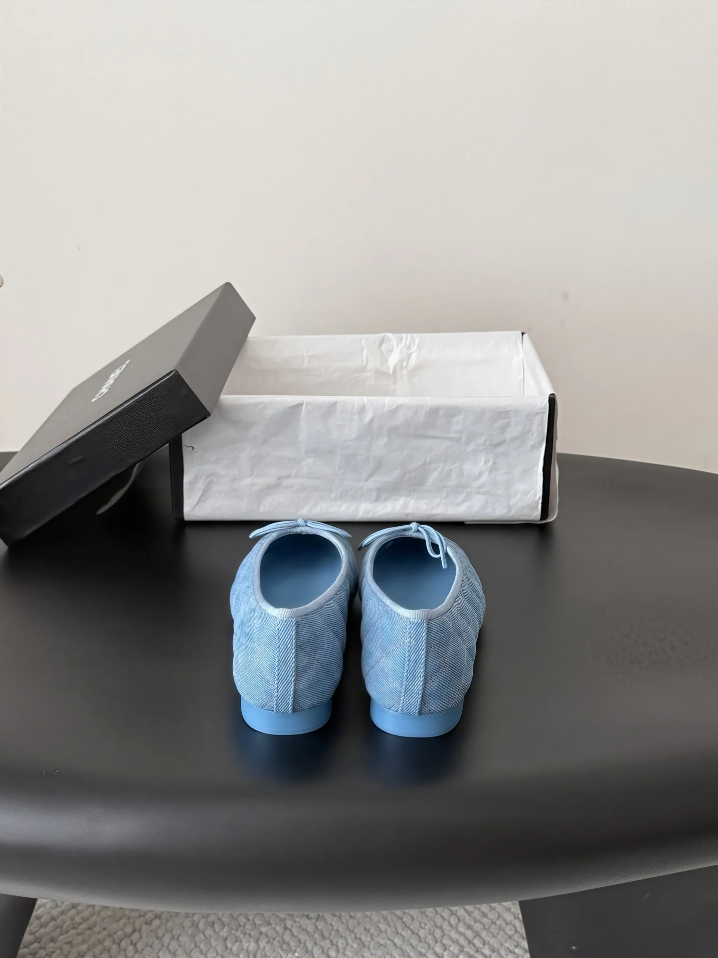 Women's Ballet Flats CHANEL 18083672