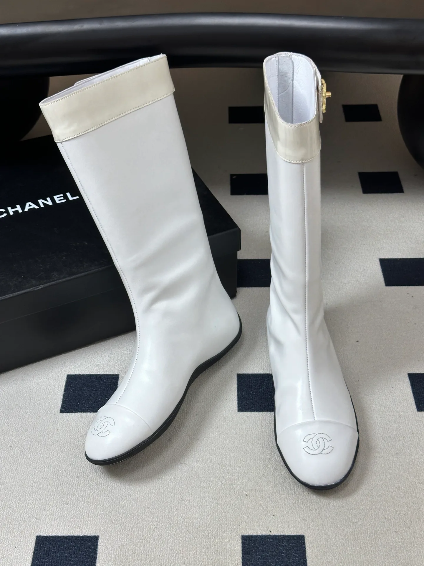 Women's Boots CHANEL 18543435
