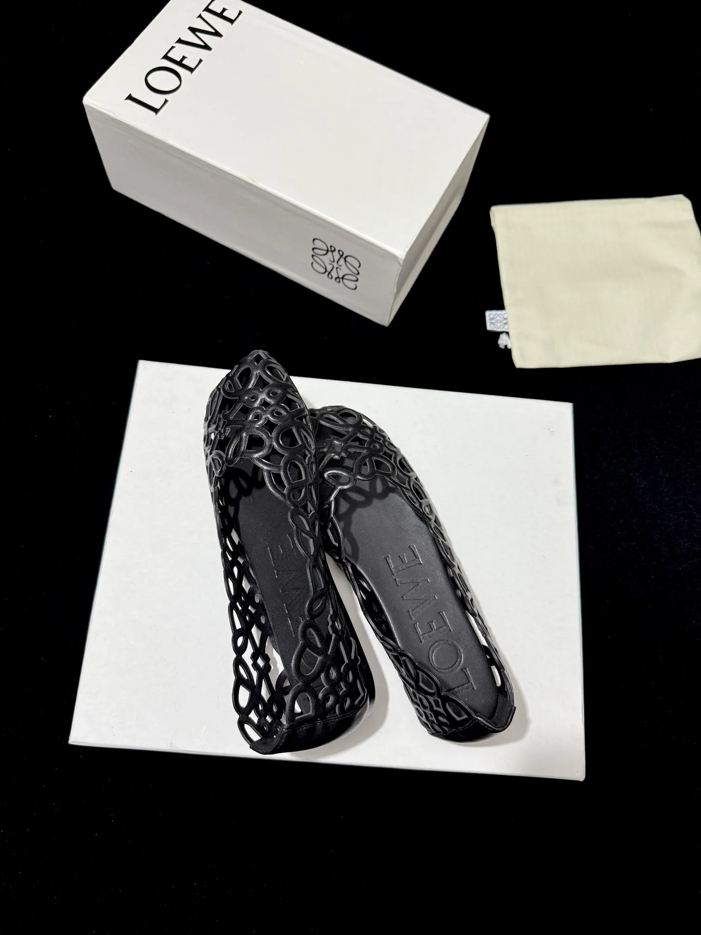 Women's Ballet Flats LOEWE 18110338