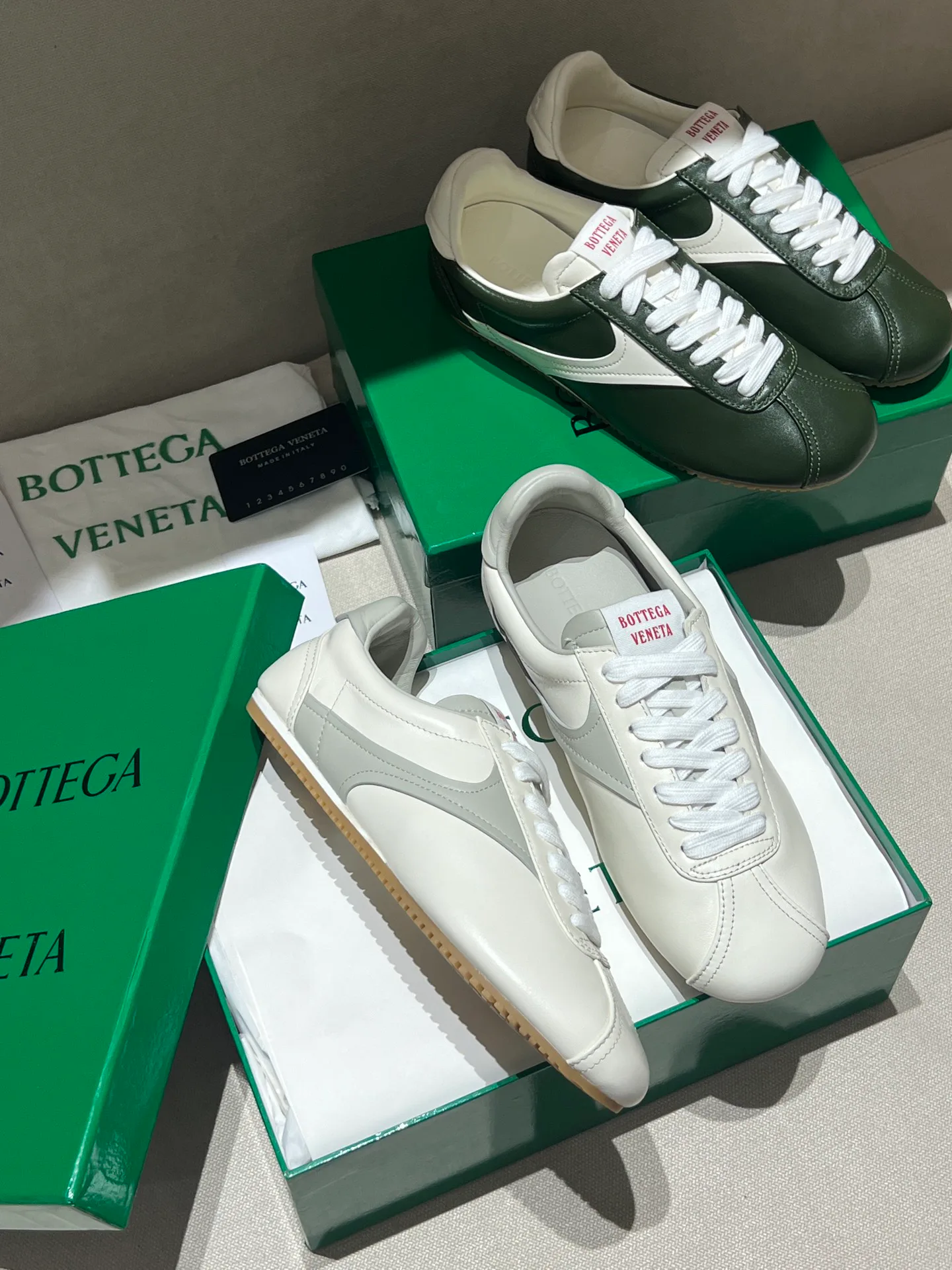 Women's Sneakers BOTTEGA VENETA 18020582
