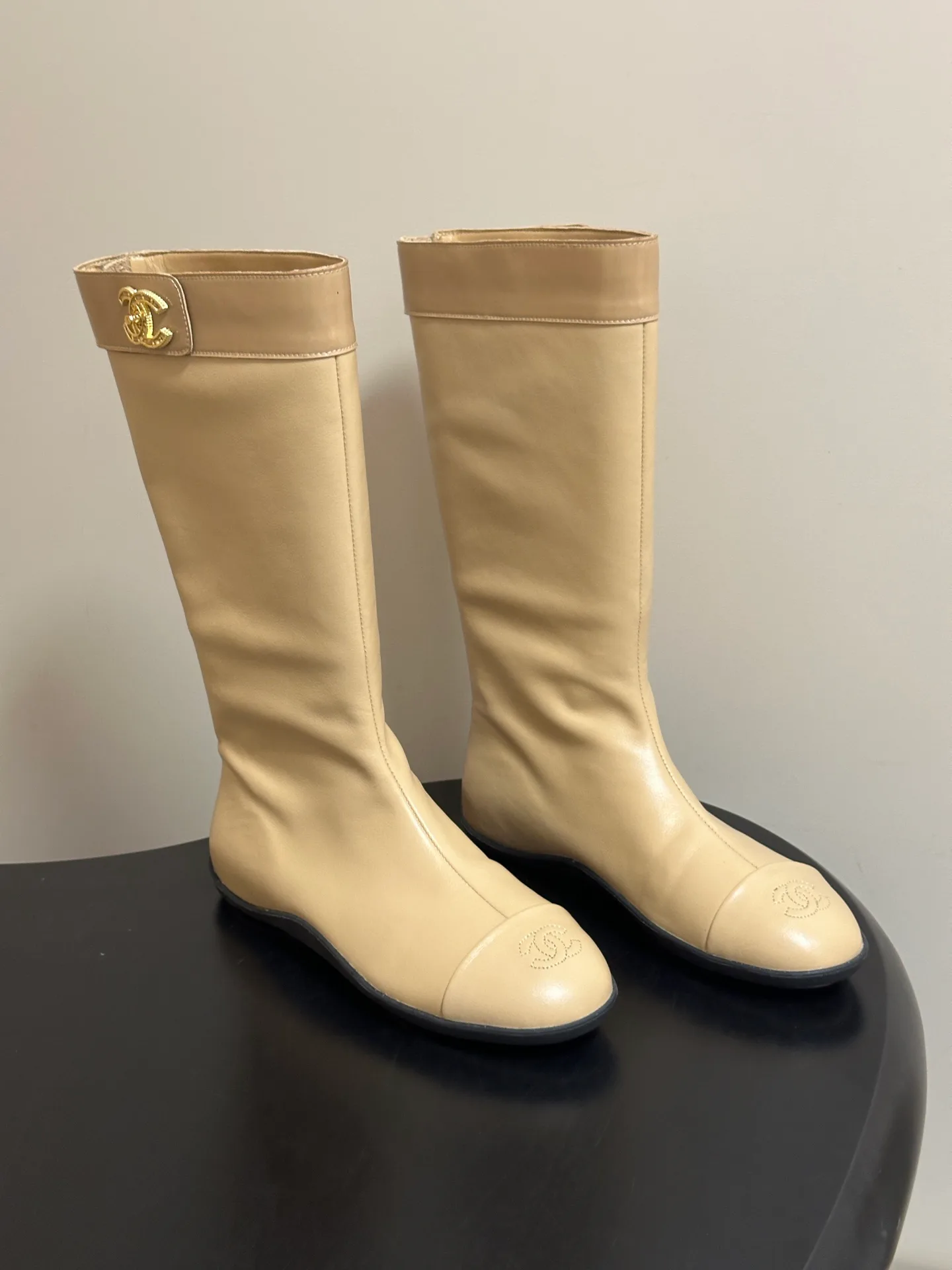 Women's Boots CHANEL 18543436