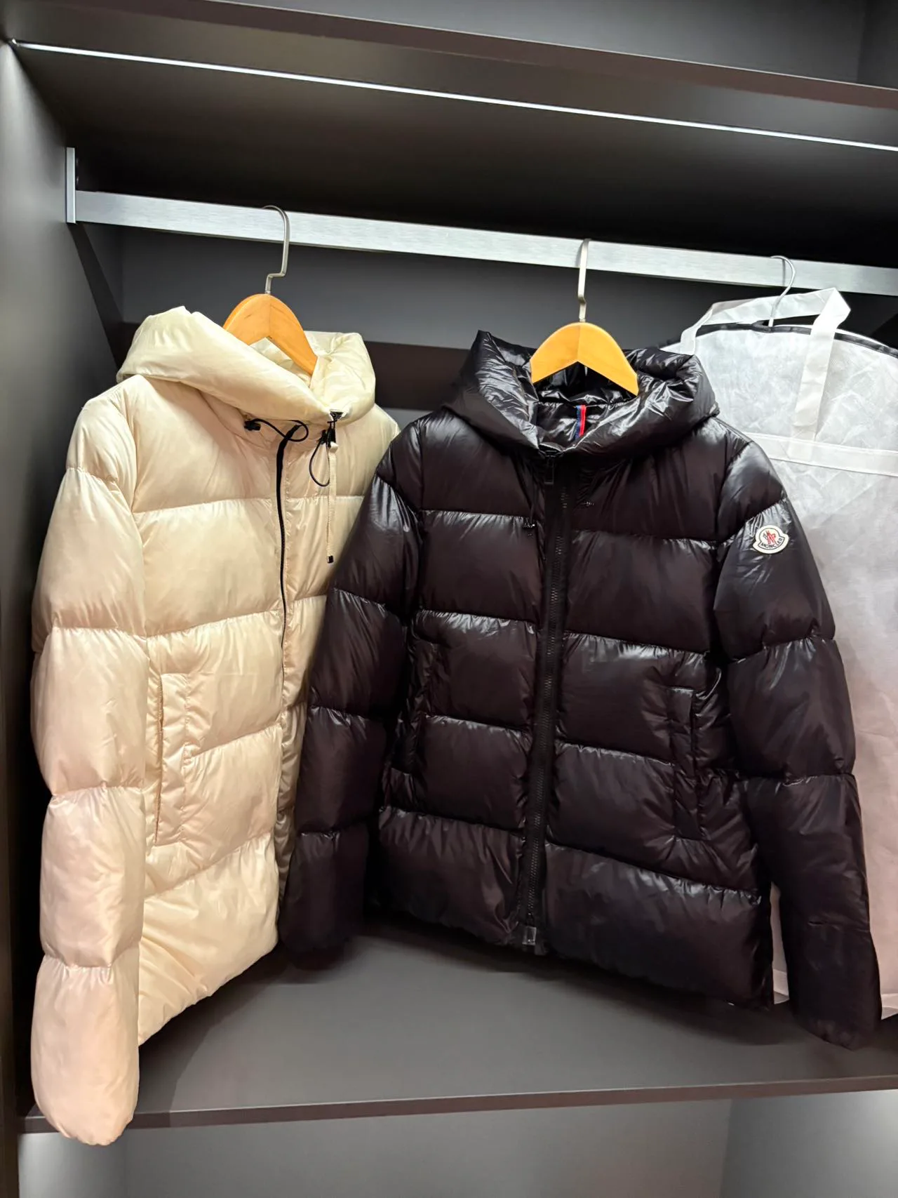 Куртки И Пуховики Женские Moncler 18599941