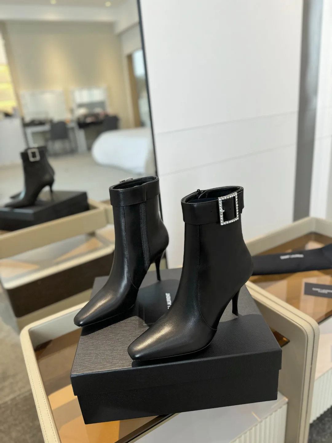 Women's Booties SAINT LAURENT 18247890