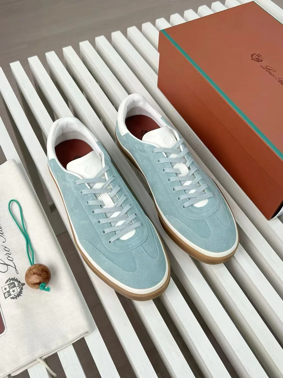 Men's Sneakers LORO PIANA 18382759