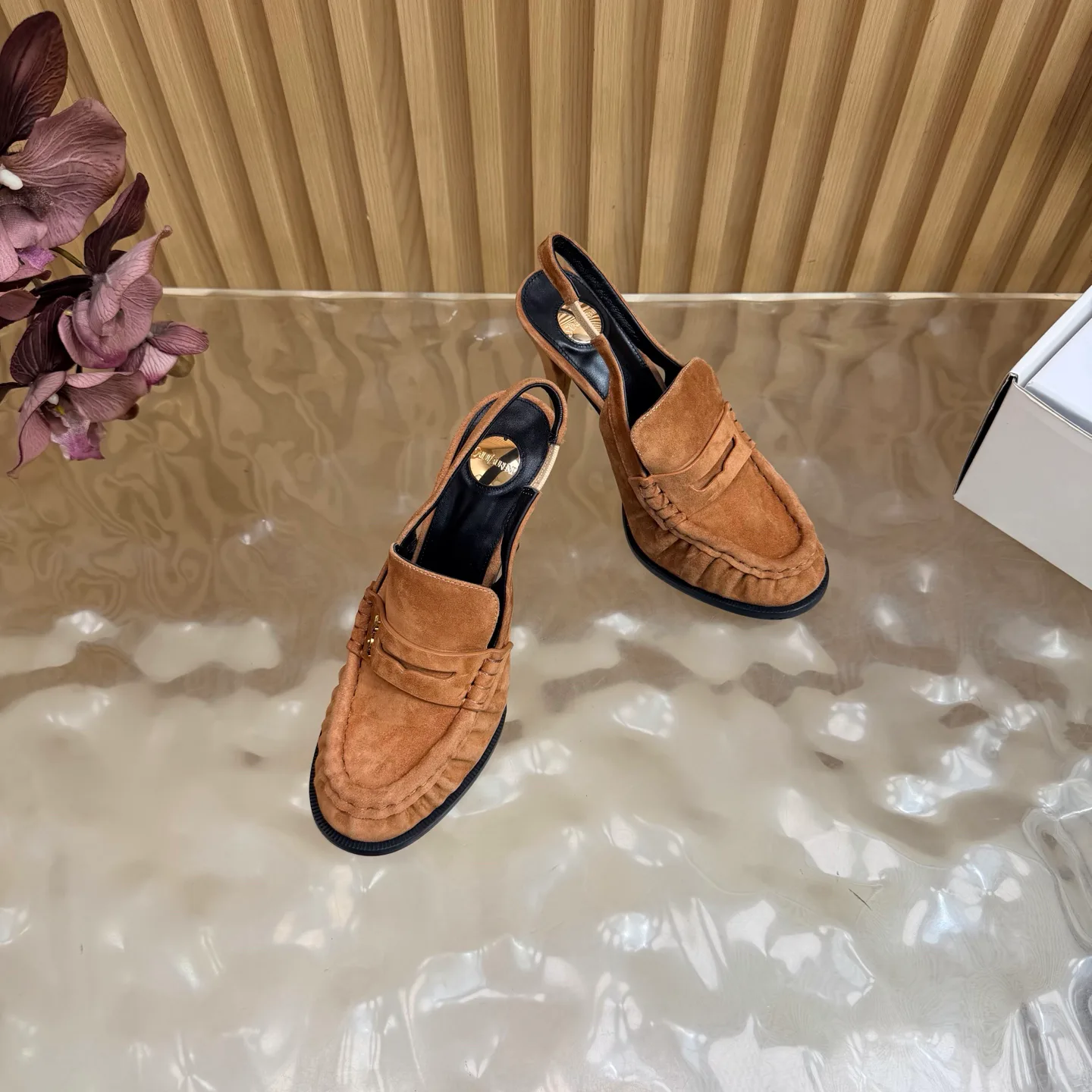 Лоферы И Мокасины Женские Saint Laurent 18645946