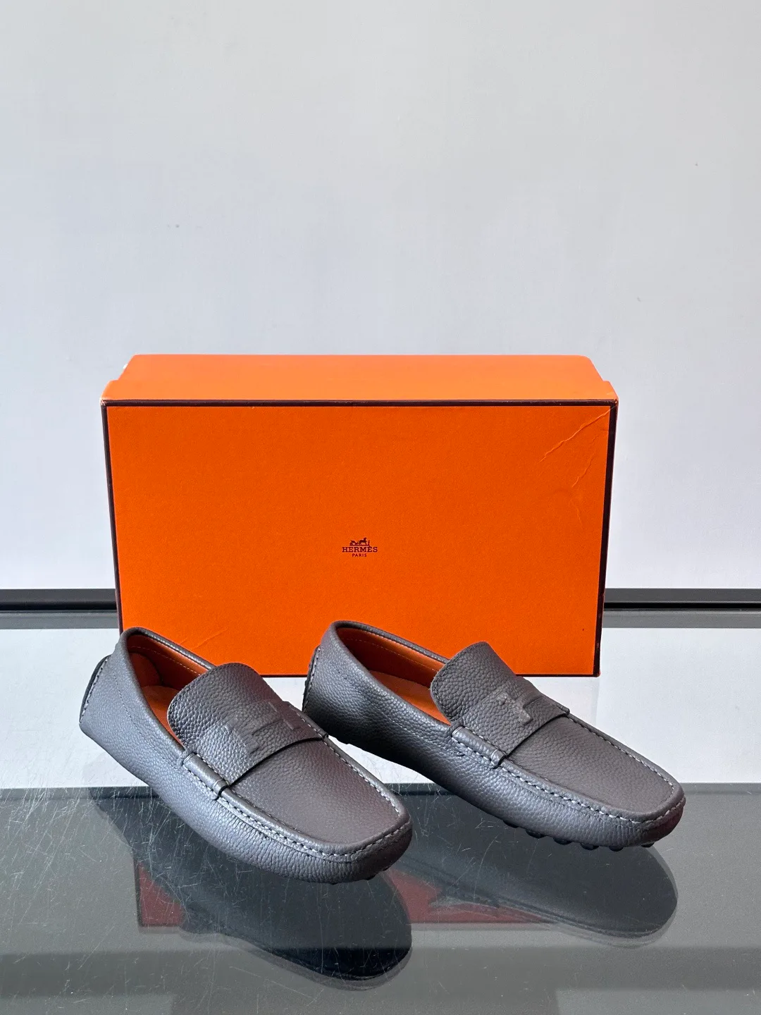 Men's Loafers And Dress Shoes HERMES 18102667