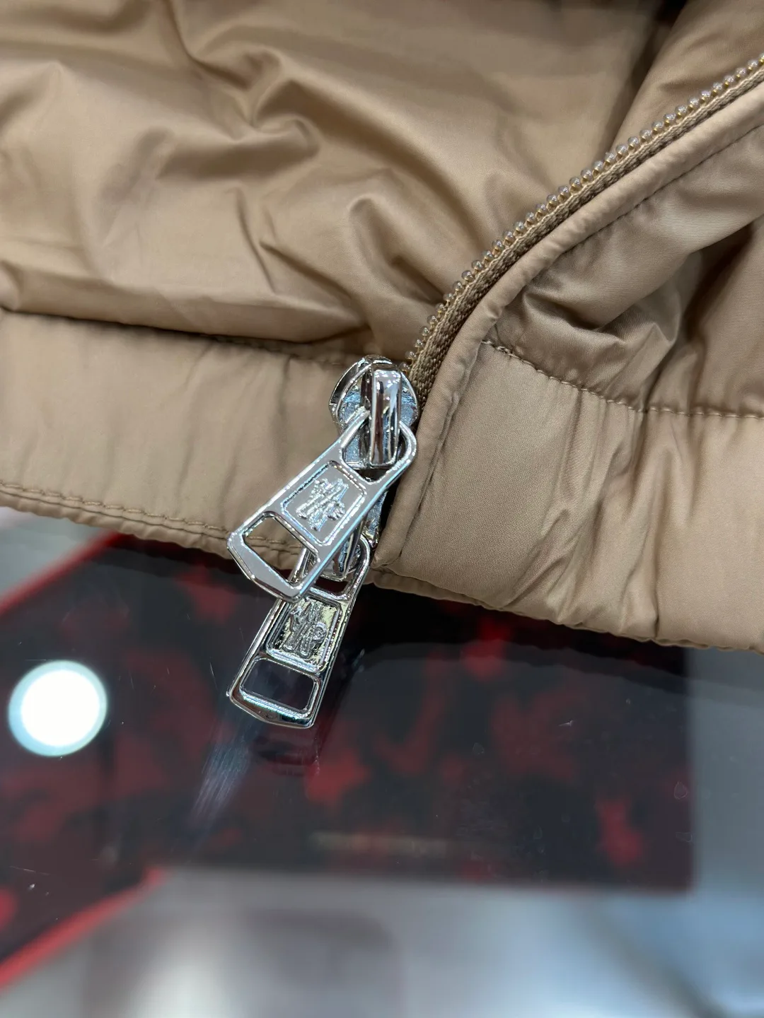 Men's Jackets And Down Jackets MONCLER 18461339