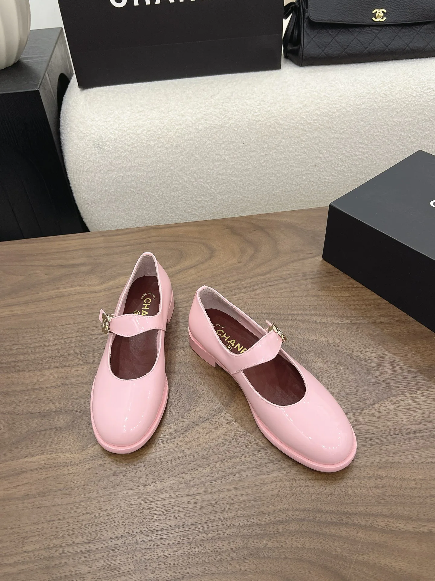Women's Heels CHANEL 17342630