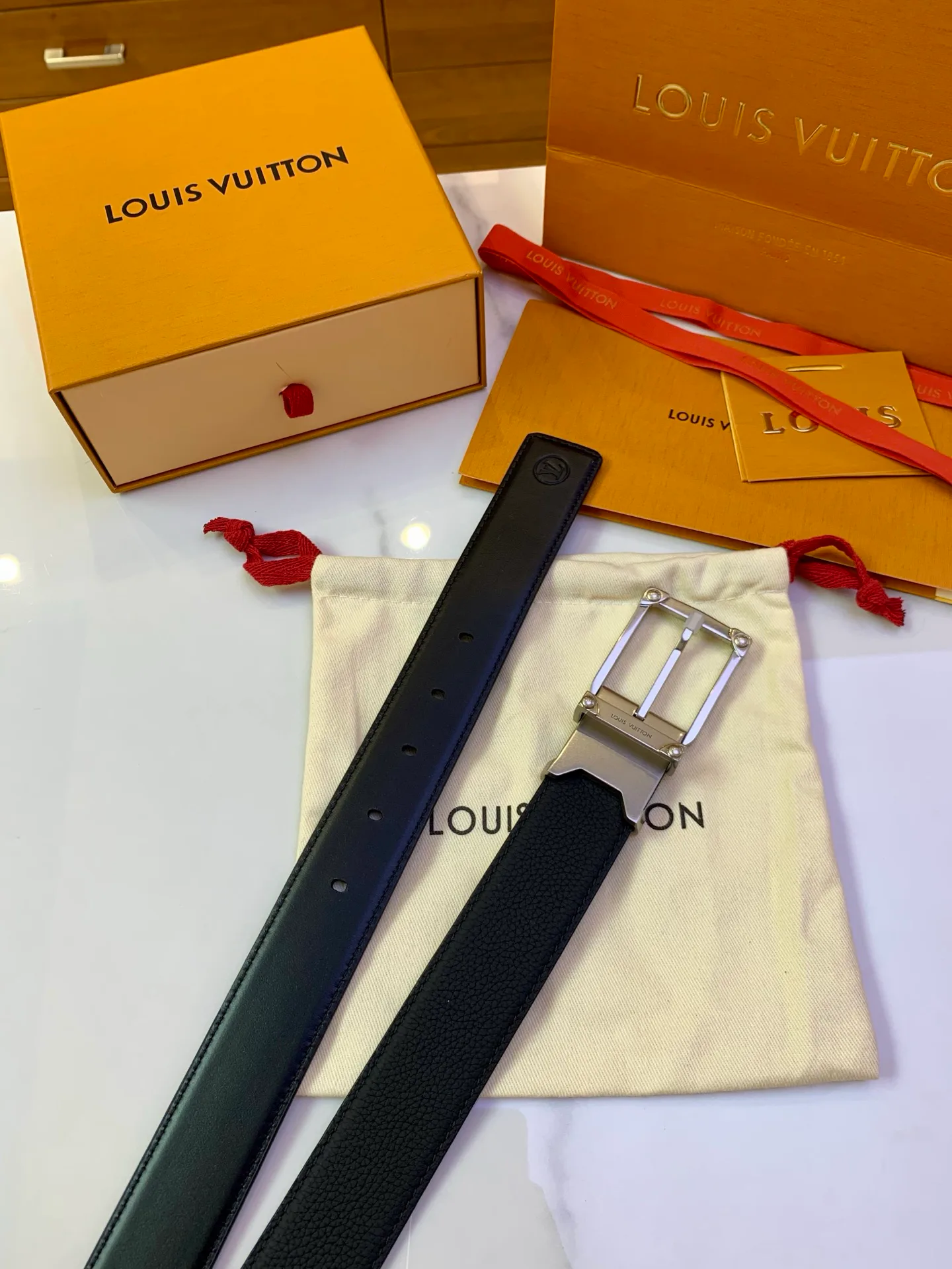Belts LOUIS VUITTON 17638920