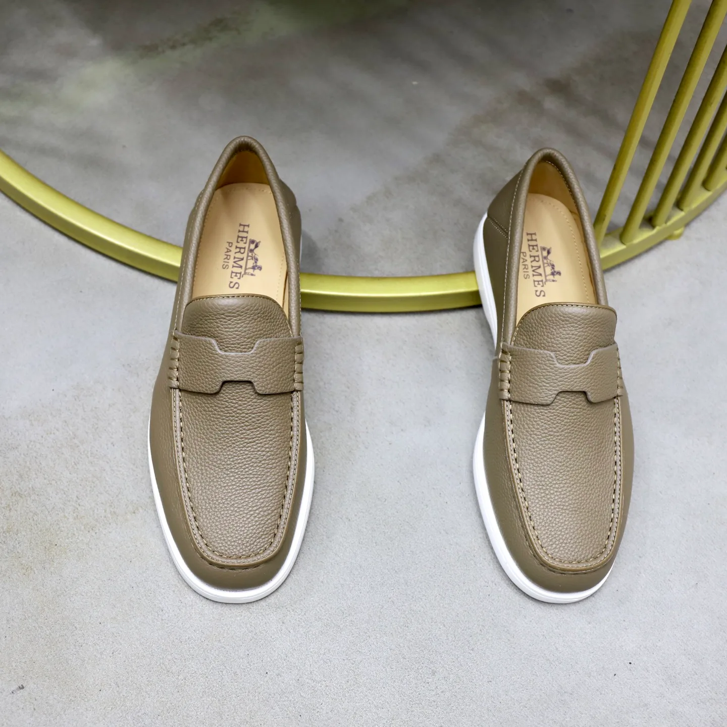 Men's Loafers And Dress Shoes HERMES 18103079