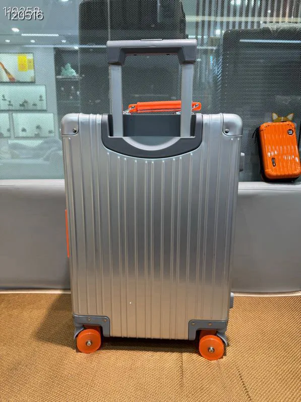 Suitcases RIMOWA 18266178