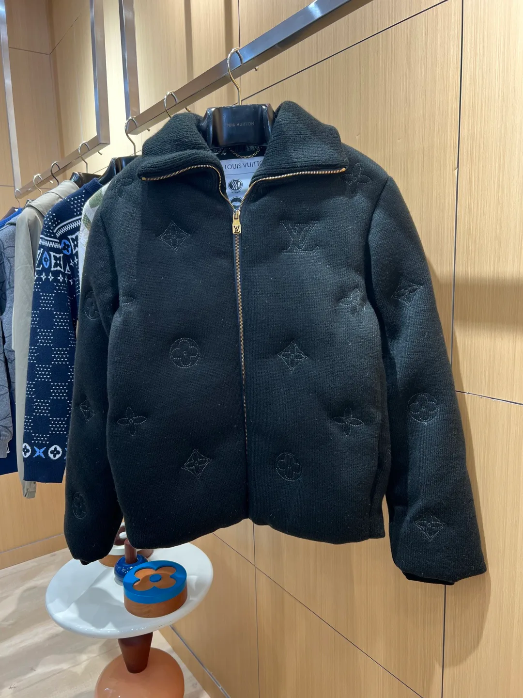 Men's Jackets And Down Jackets LOUIS VUITTON 17480504