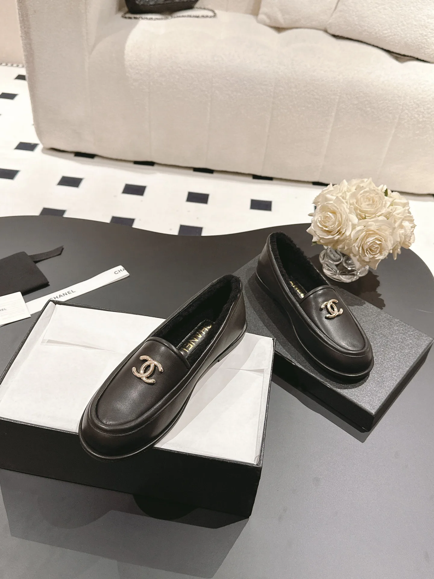 Women's Loafers And Moccasins CHANEL 18083049