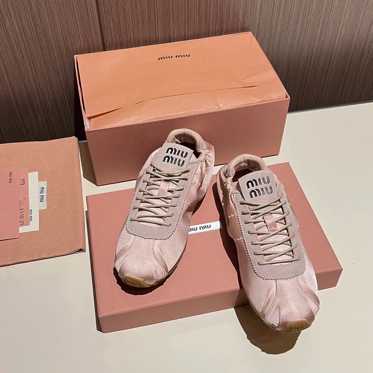 Women's Sneakers MIU MIU 17968602
