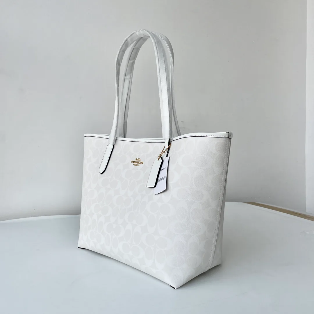 Women's Classic Handbags COACH 17961058