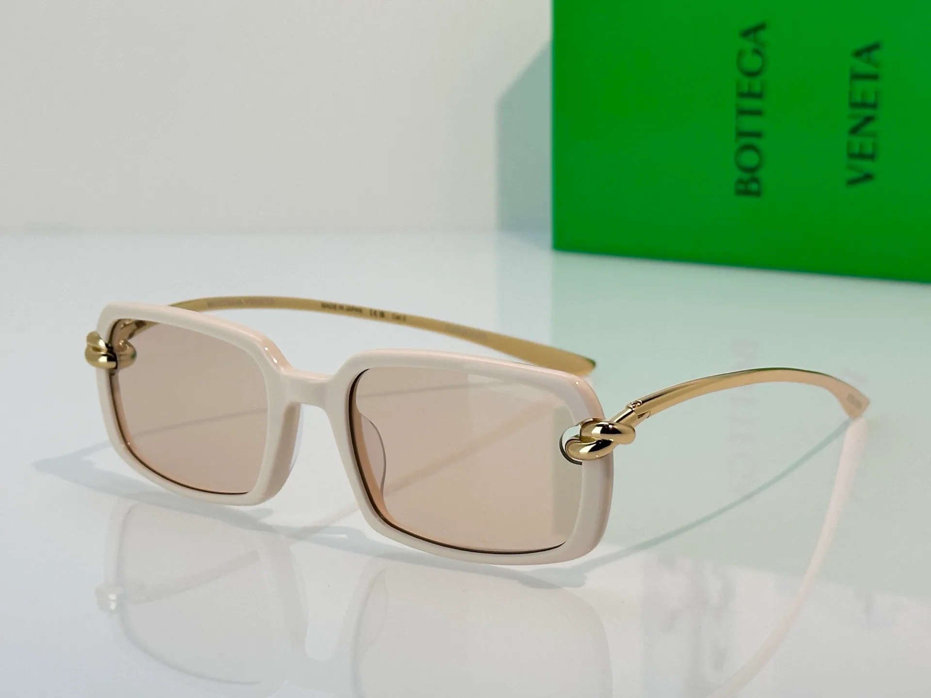 Glasses BOTTEGA VENETA 17465981