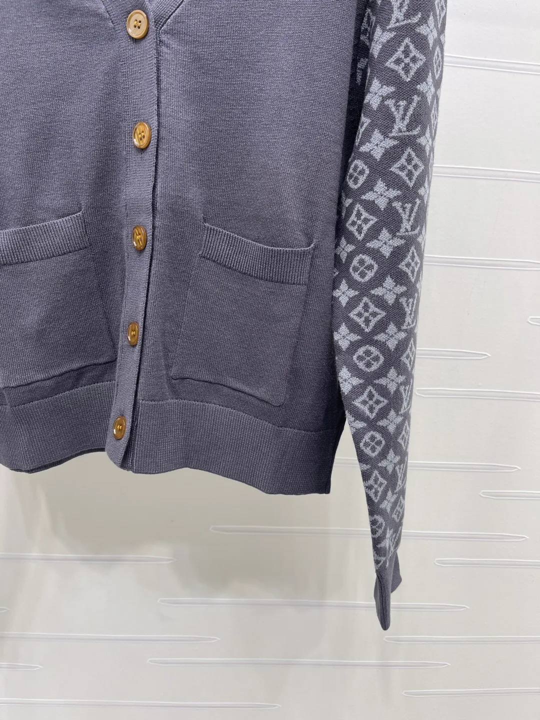 Women's Jumpers And Sweaters LOUIS VUITTON 18140978
