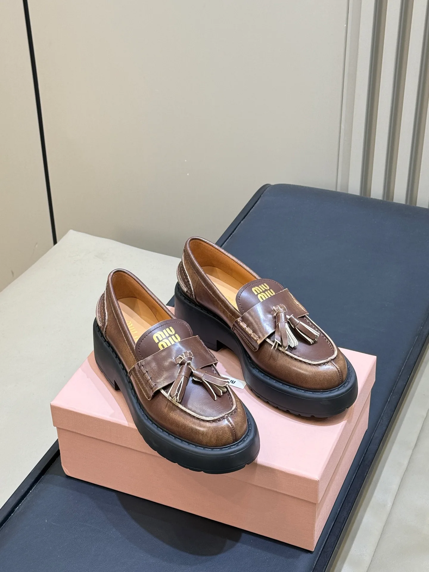 Women's Loafers And Moccasins MIU MIU 18192854