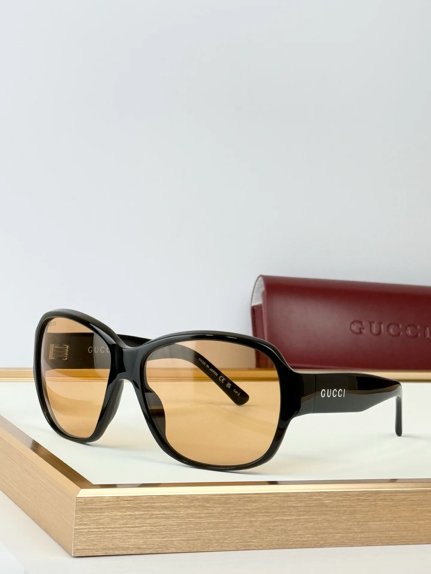 Glasses GUCCI 18060029