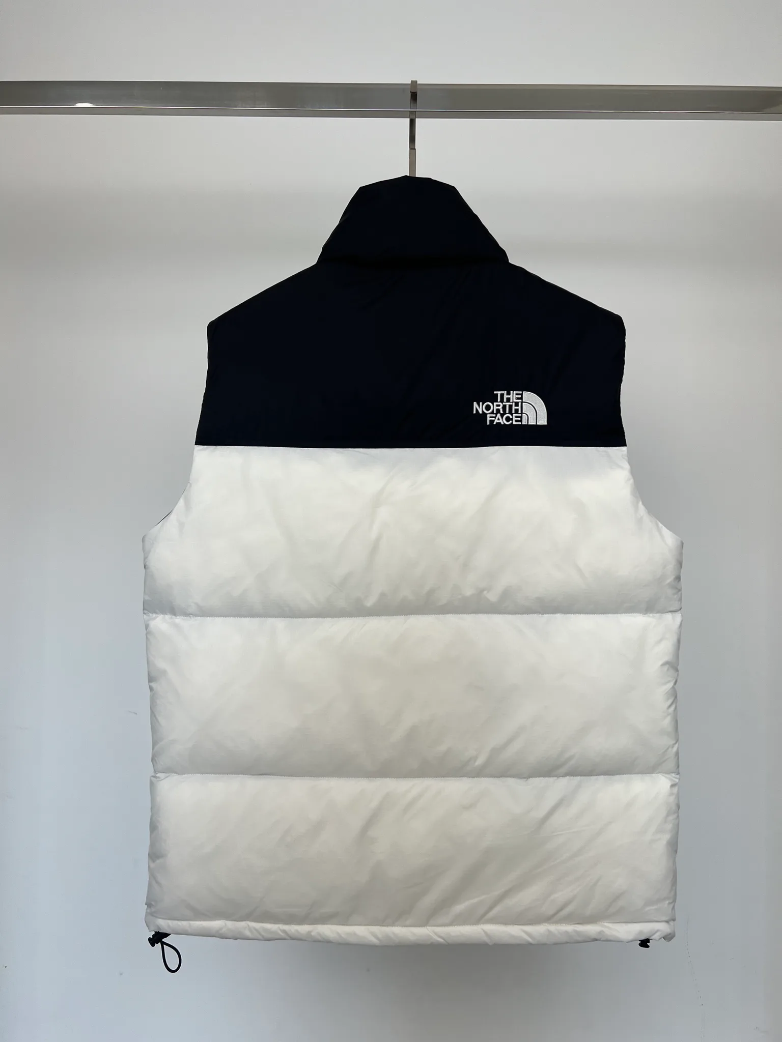 Women's Vests THE NORTH FACE 18416029