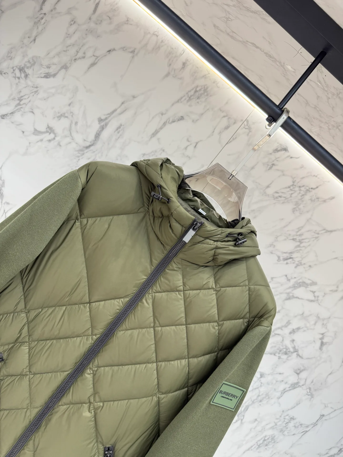 Men's Jackets And Down Jackets BURBERRY 18046111