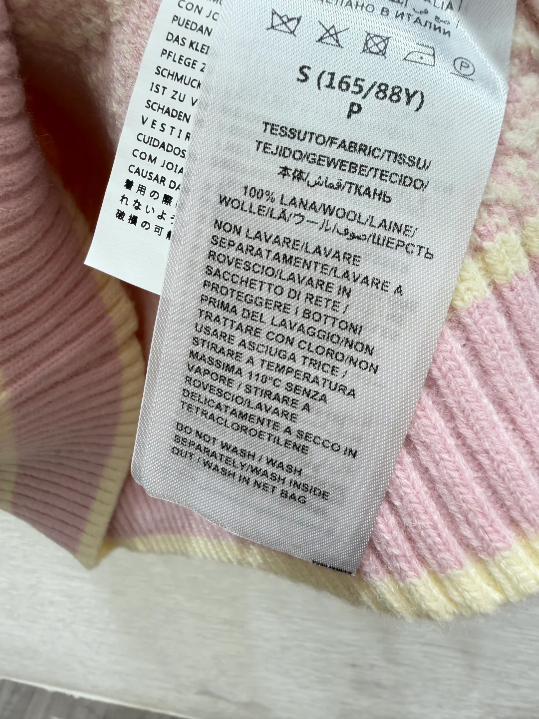 Women's Jumpers And Sweaters GUCCI 18016385