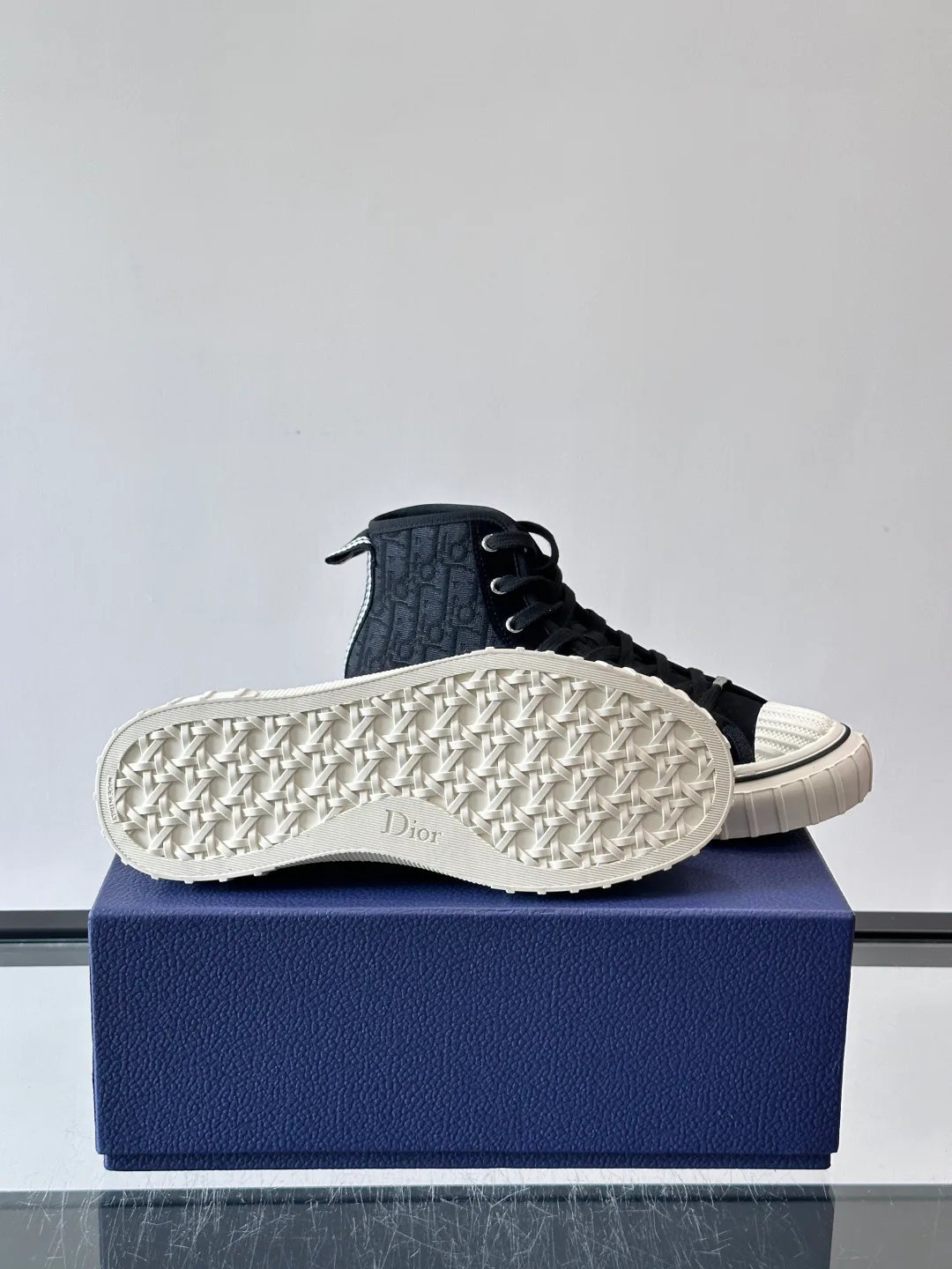 Women's Sneakers CHRISTIAN DIOR 18118781