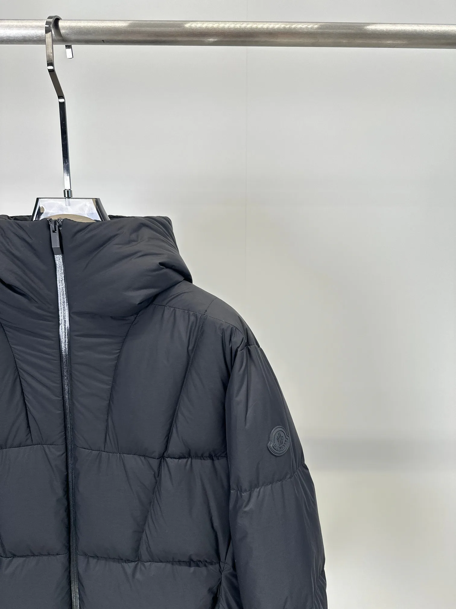 Men's Jackets And Down Jackets MONCLER 17967008