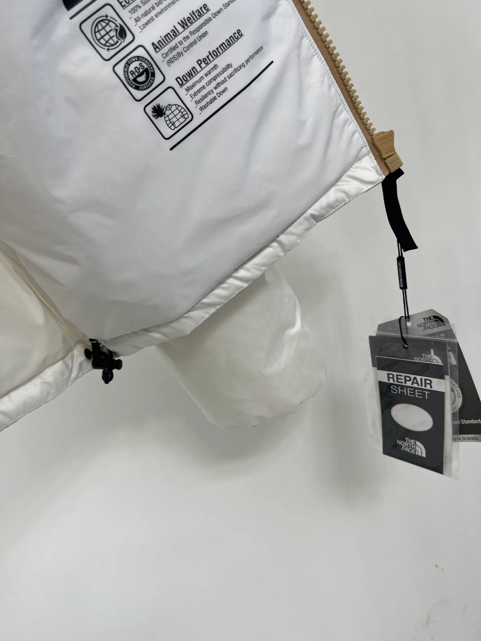 Women's Jackets And Down Jackets THE NORTH FACE 18415989