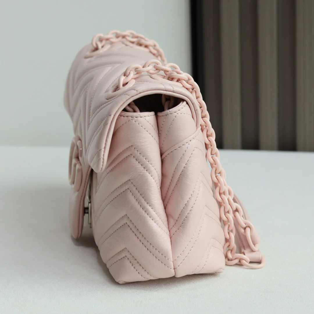 Women's Classic Handbags GUCCI 17947358