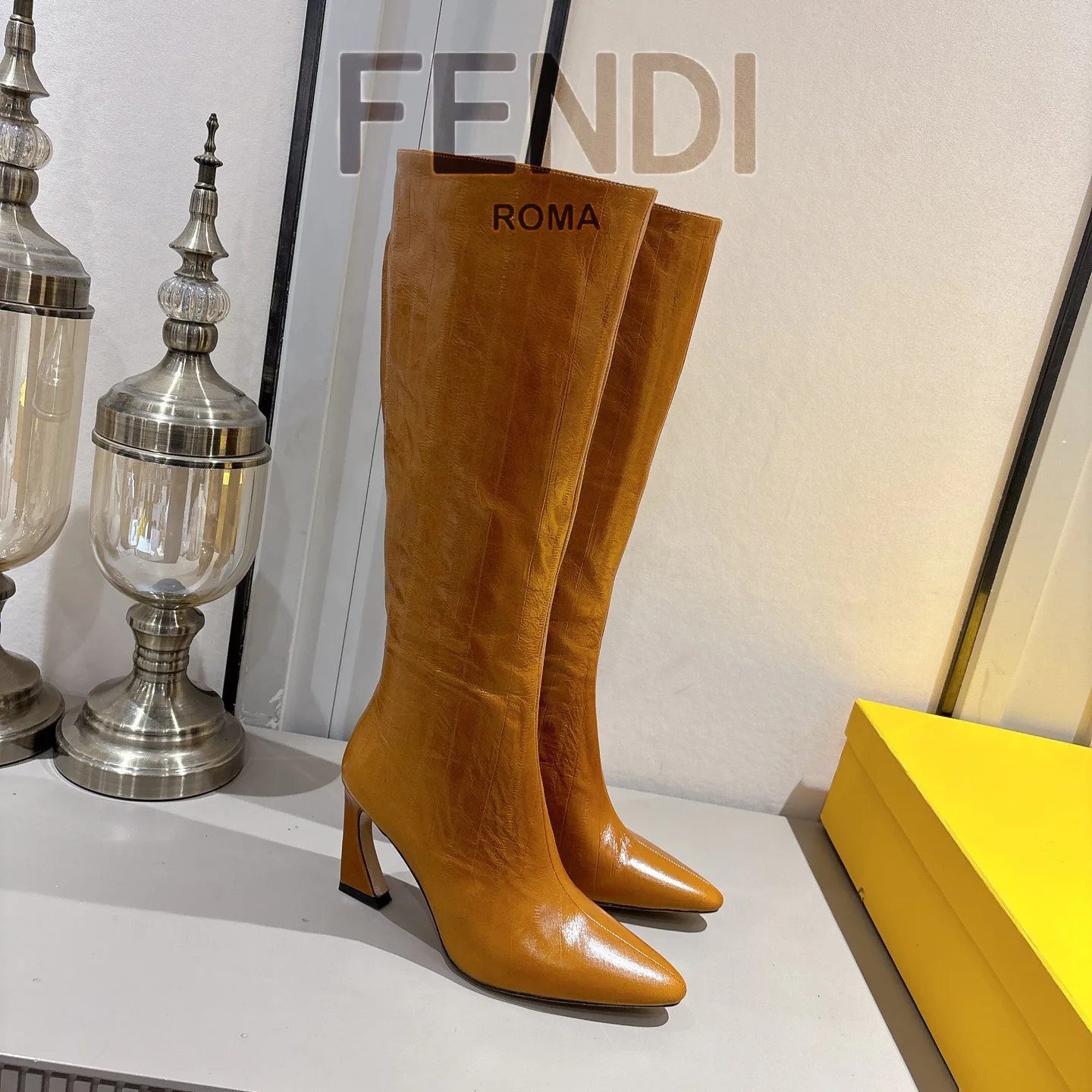 Women's Boots FENDI 18247877