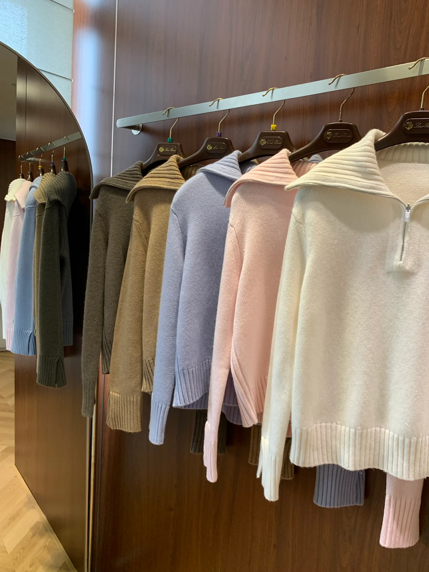 Women's Jumpers And Sweaters LORO PIANA 18474214