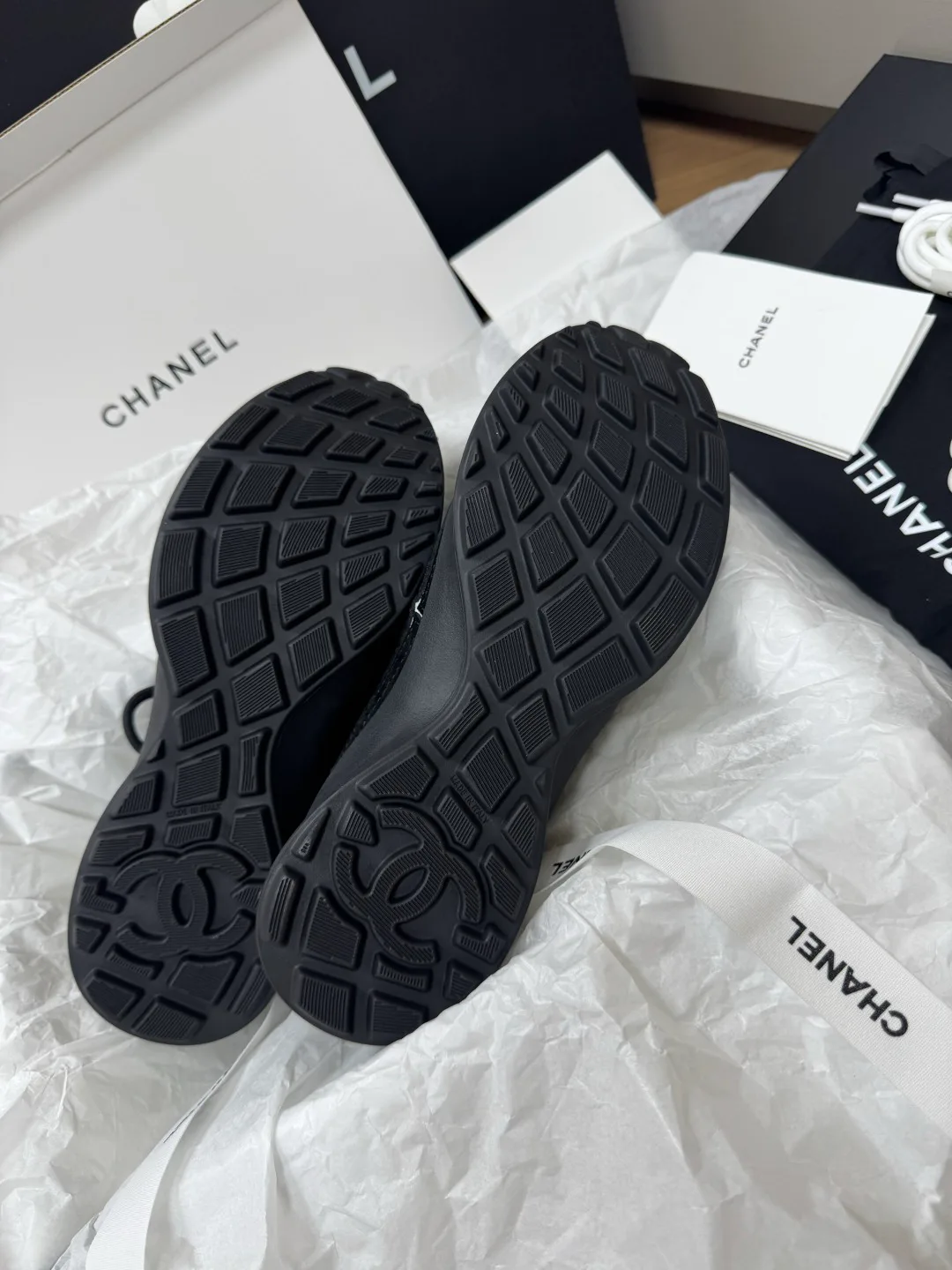 Women's Sneakers CHANEL 17418276