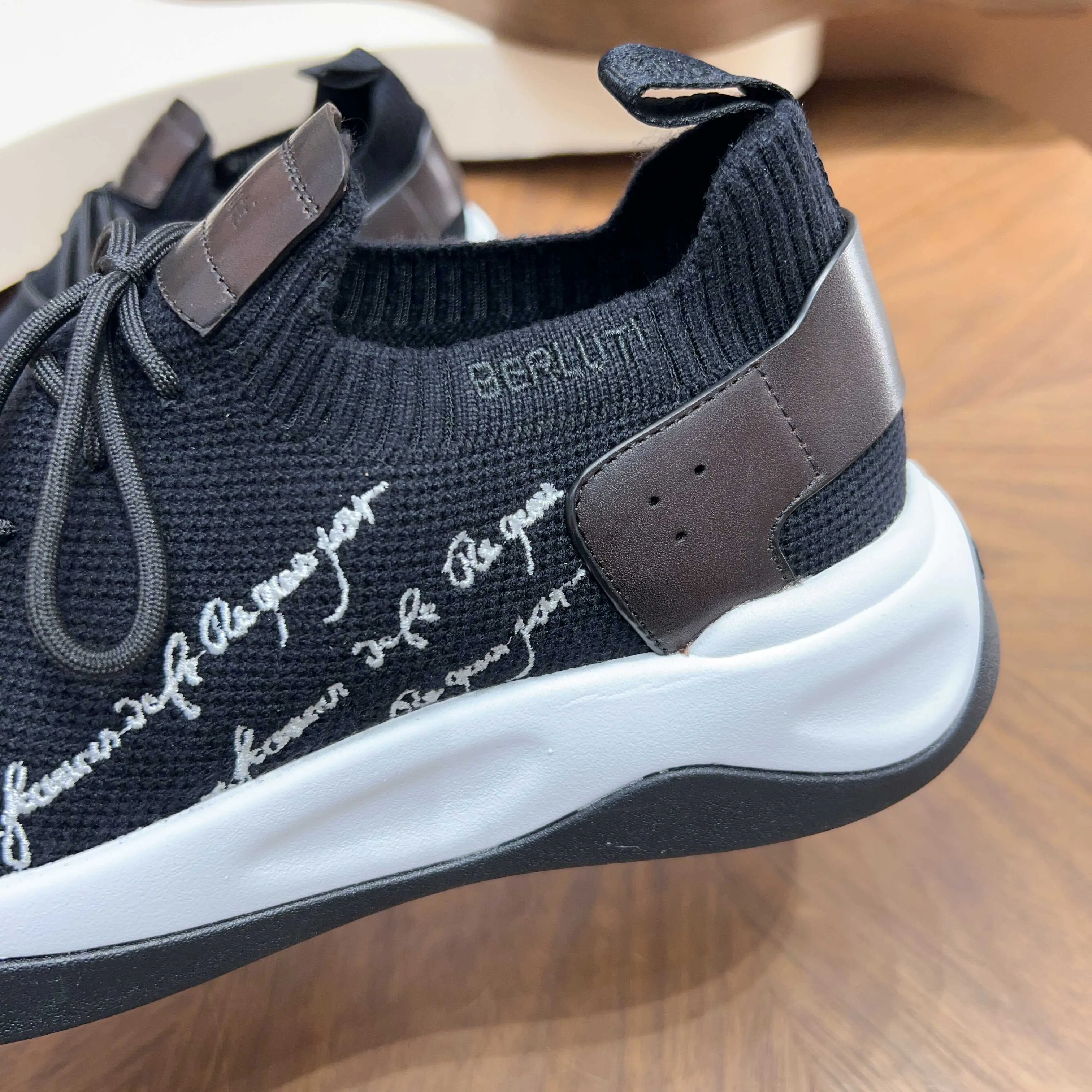 Men's Sneakers BERLUTI 18453033