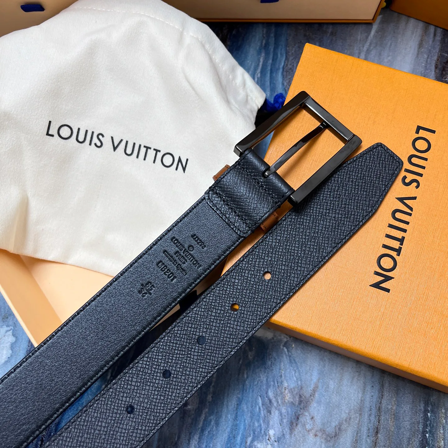 Belts LOUIS VUITTON 17645256